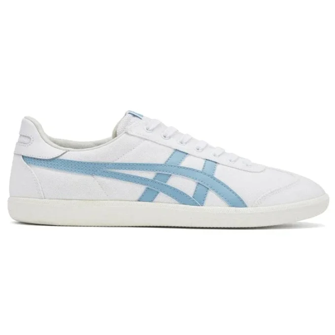 Tokuten «Blanco azul claro»