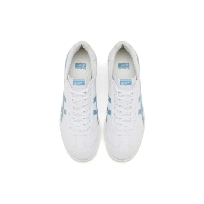Tokuten «Blanco azul claro»